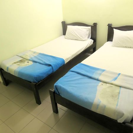 Pangkor Guesthouse Spk Kampong Sungai Udang Zewnętrze zdjęcie